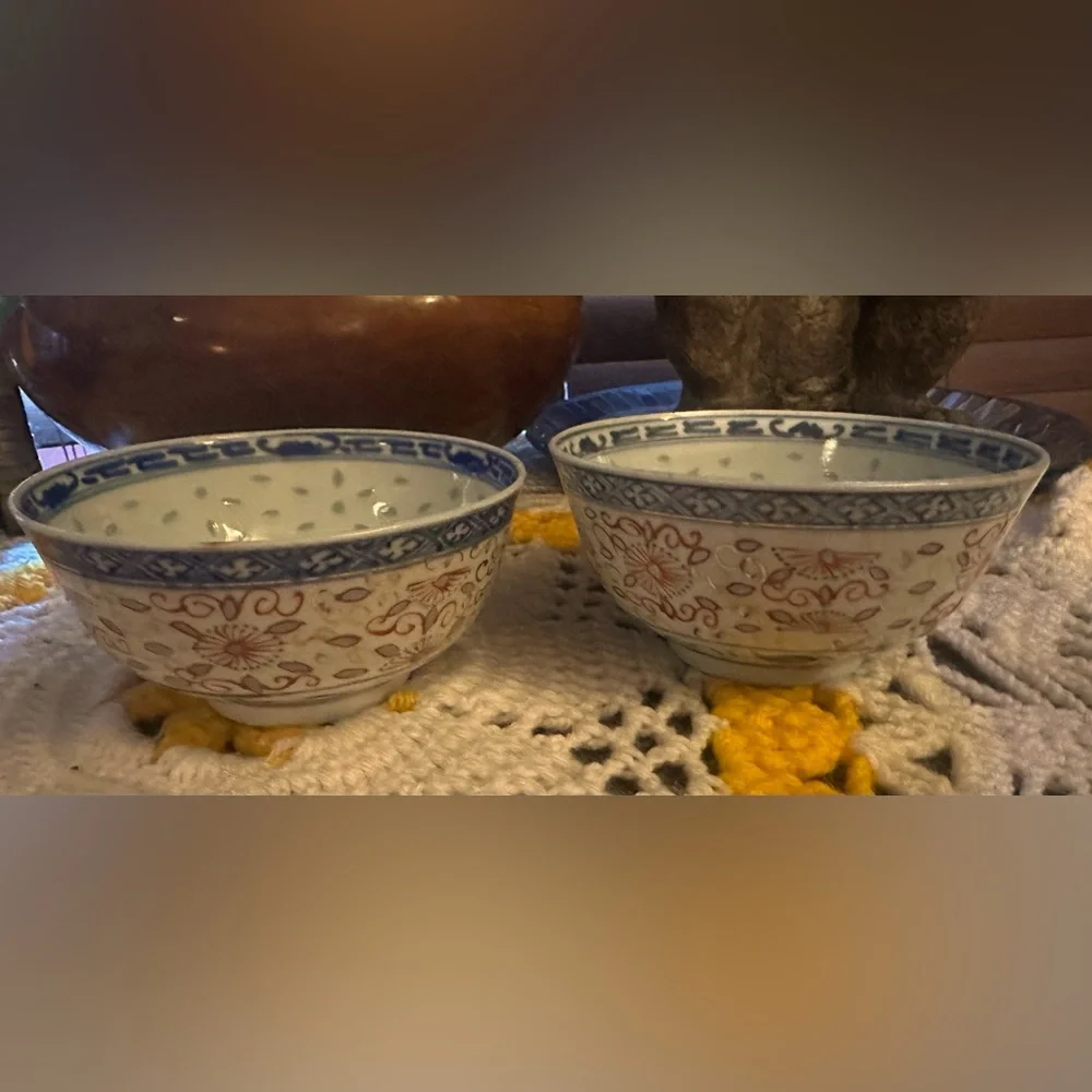 Vintage set of 2 Asian Porcelain Bowls with Spoons